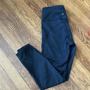 Athleta Lightning 7/8 Tights